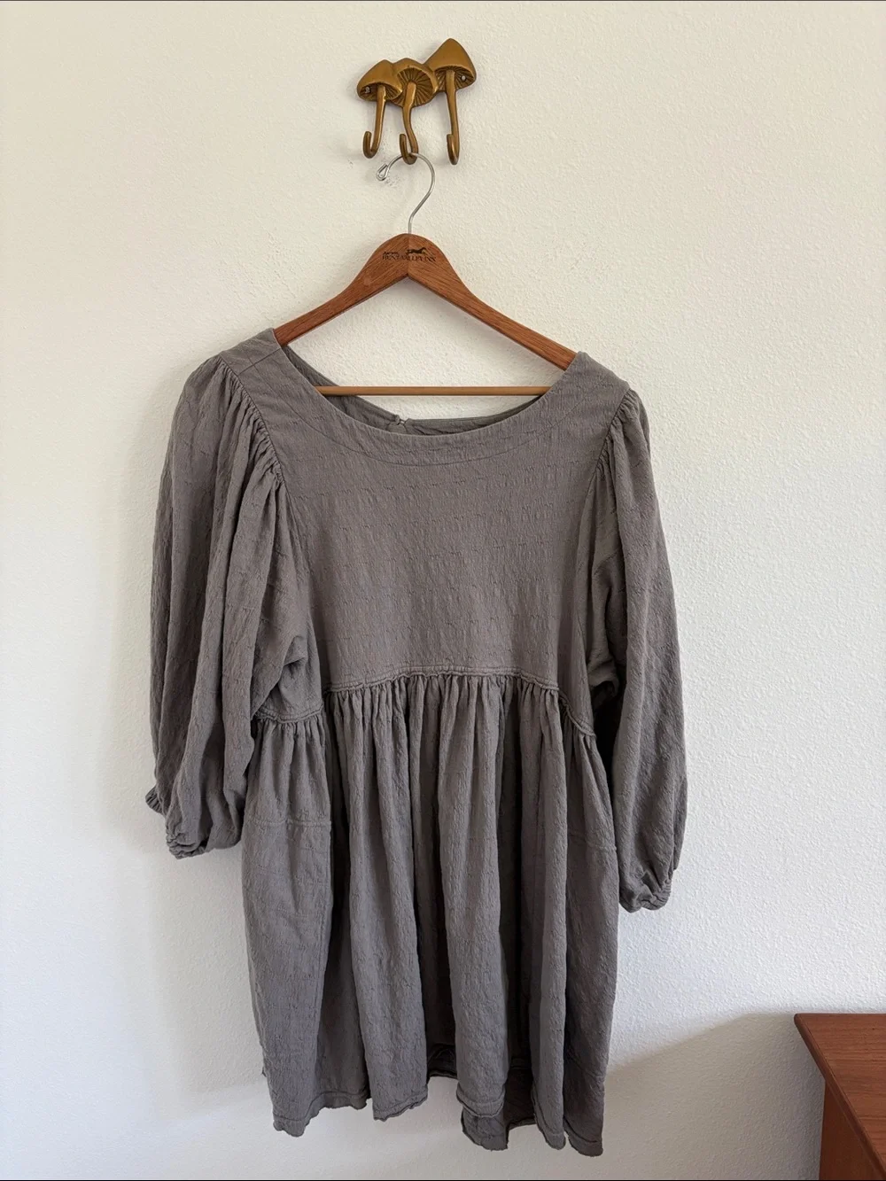 Free People Beyond Obsessed Shorts Romper Size Small Light Gray